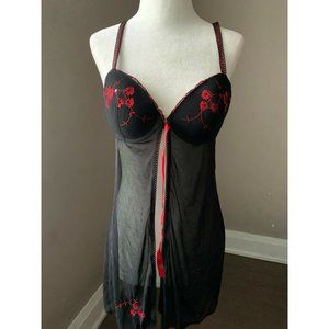 Women Lace embroidery Lingerie Nightdress Mini intimate babydoll Small black red